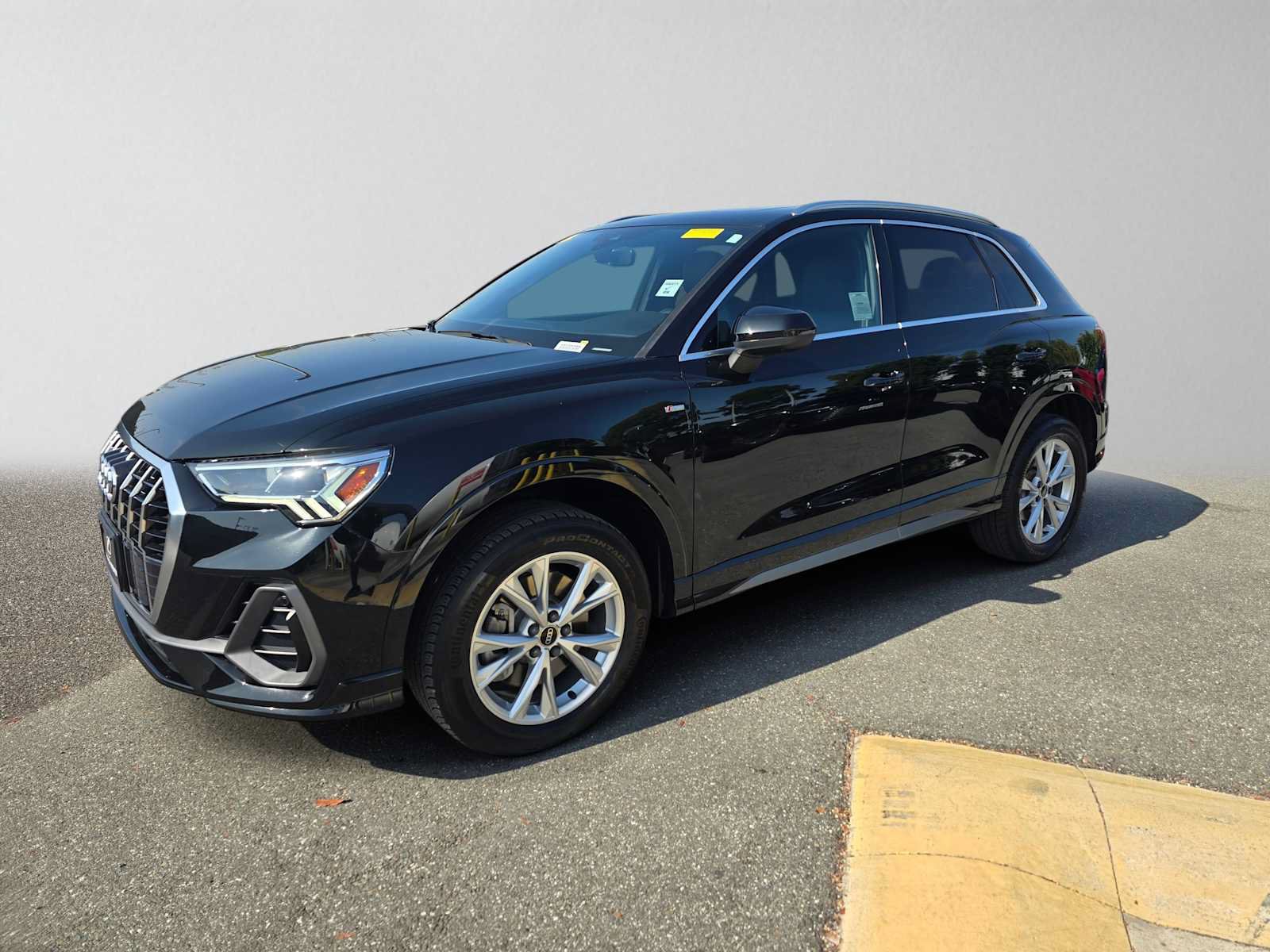 Used 2024 Audi Q3 2.0T Premium Plus AWD/4WD image 7