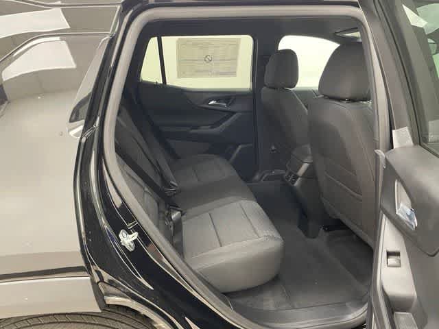 New 2026 Chevrolet Equinox LT w/ Safety and Technology Package AWD/4WD image 12