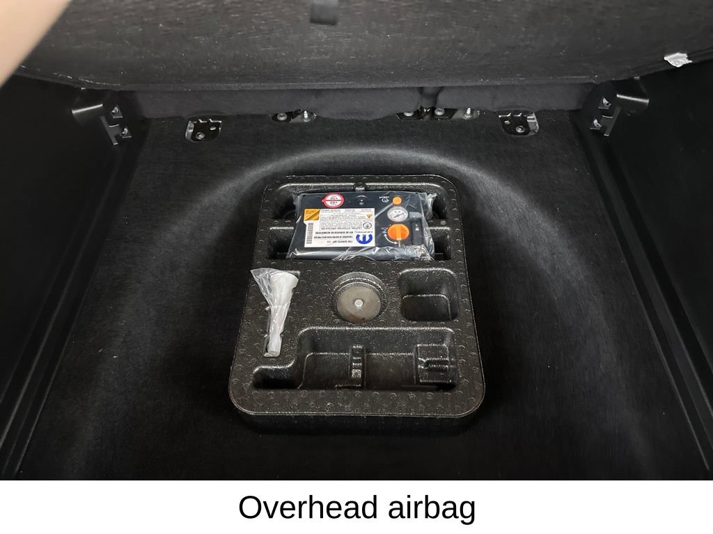 Used 2023 Jeep Compass Limited AWD/4WD image 30