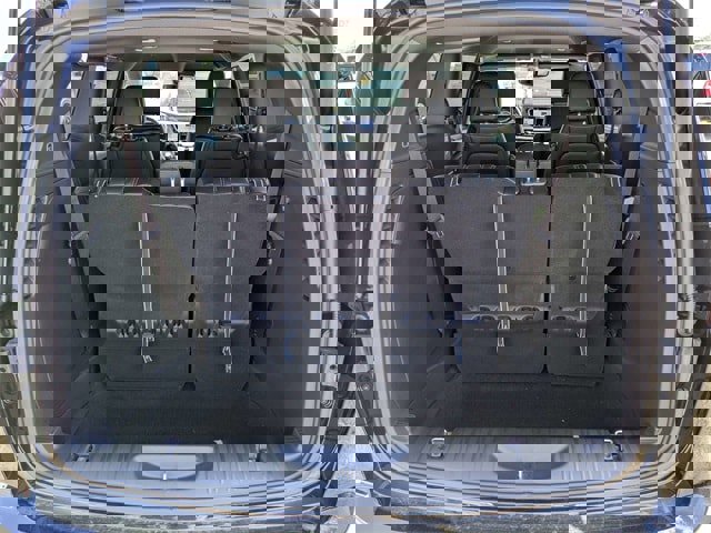 New 2026 Chrysler Pacifica Select image 13