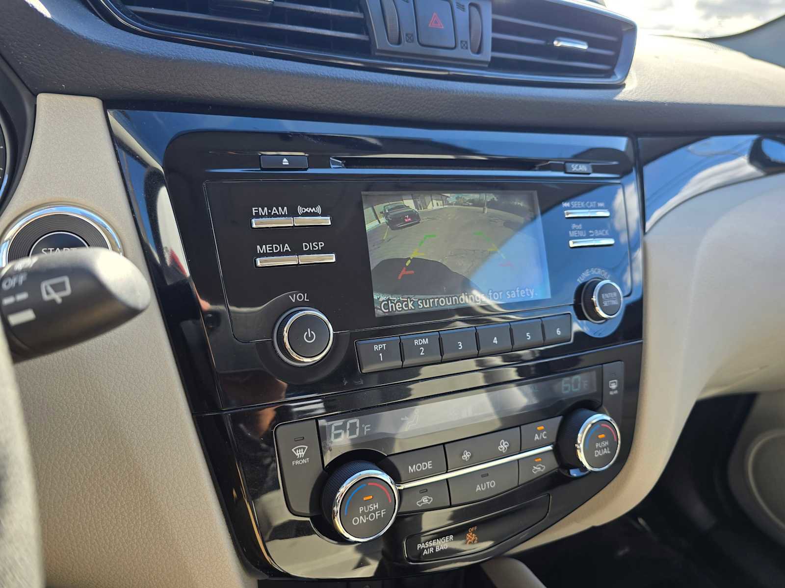 Used 2018 Nissan Rogue Sport SV image 27