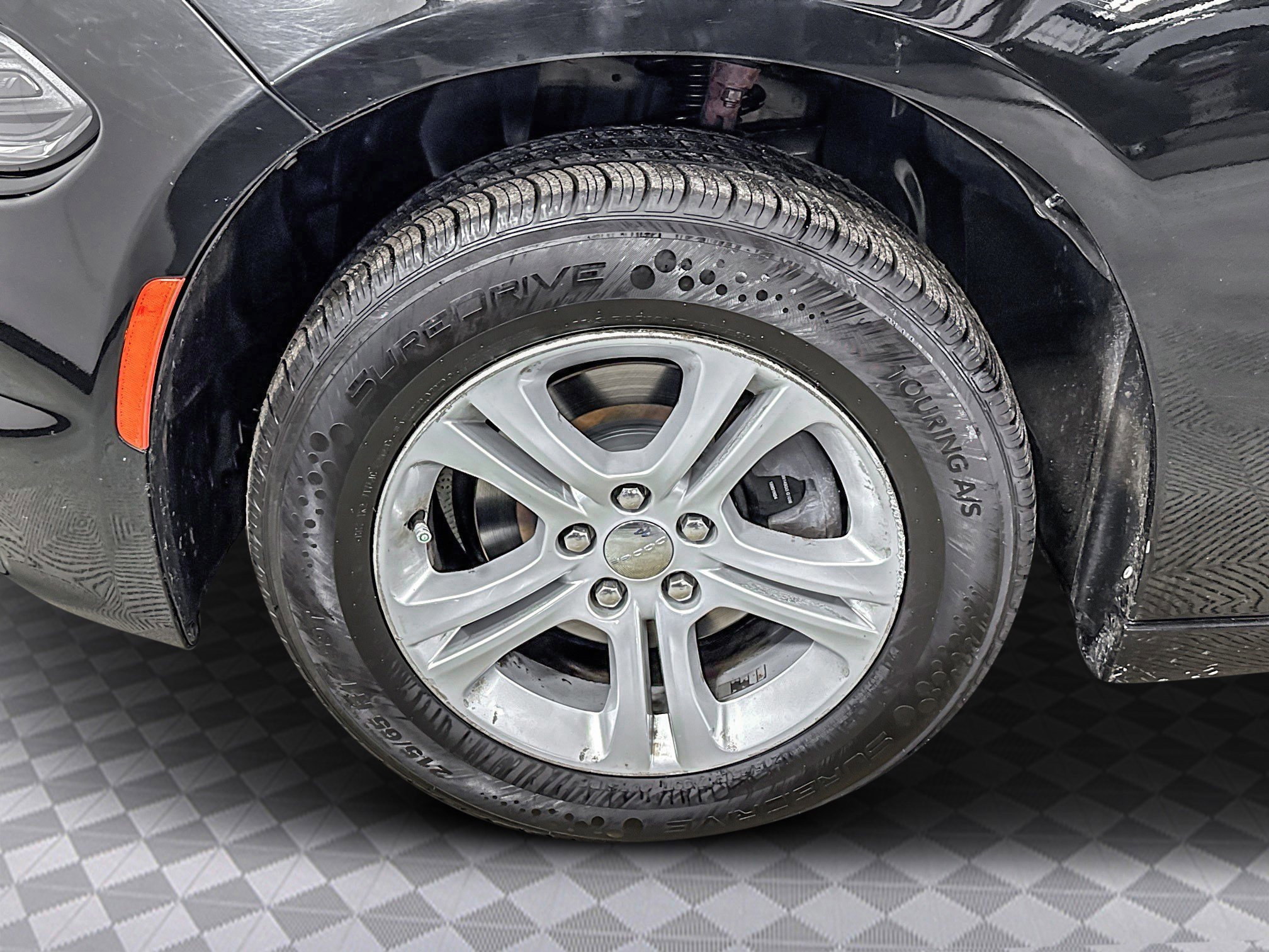 Used 2016 Dodge Charger SE w/ Popular Equipment Group image 32