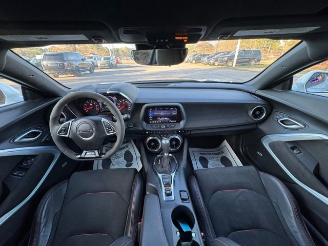 Used 2019 Chevrolet Camaro ZL1 RWD image 14