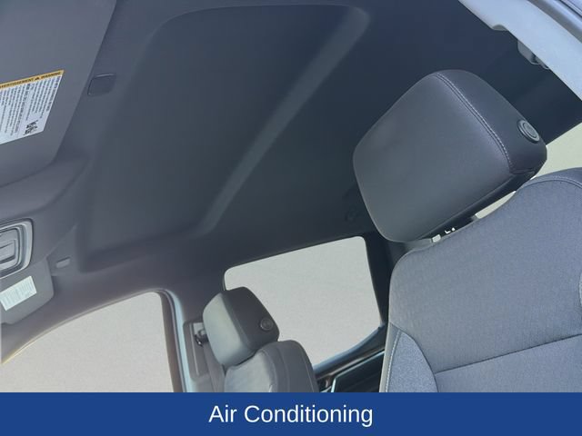 Certified 2023 Chevrolet Silverado 1500 LT AWD/4WD image 12