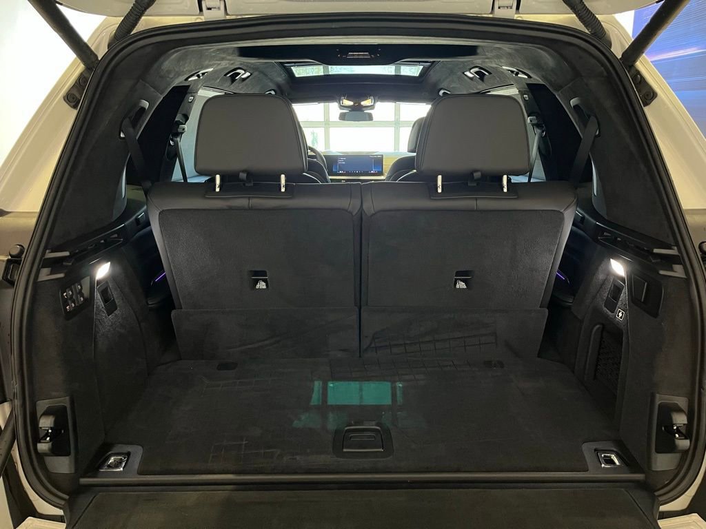 Used 2024 BMW X7 M60i w/ Executive Package AWD/4WD image 29