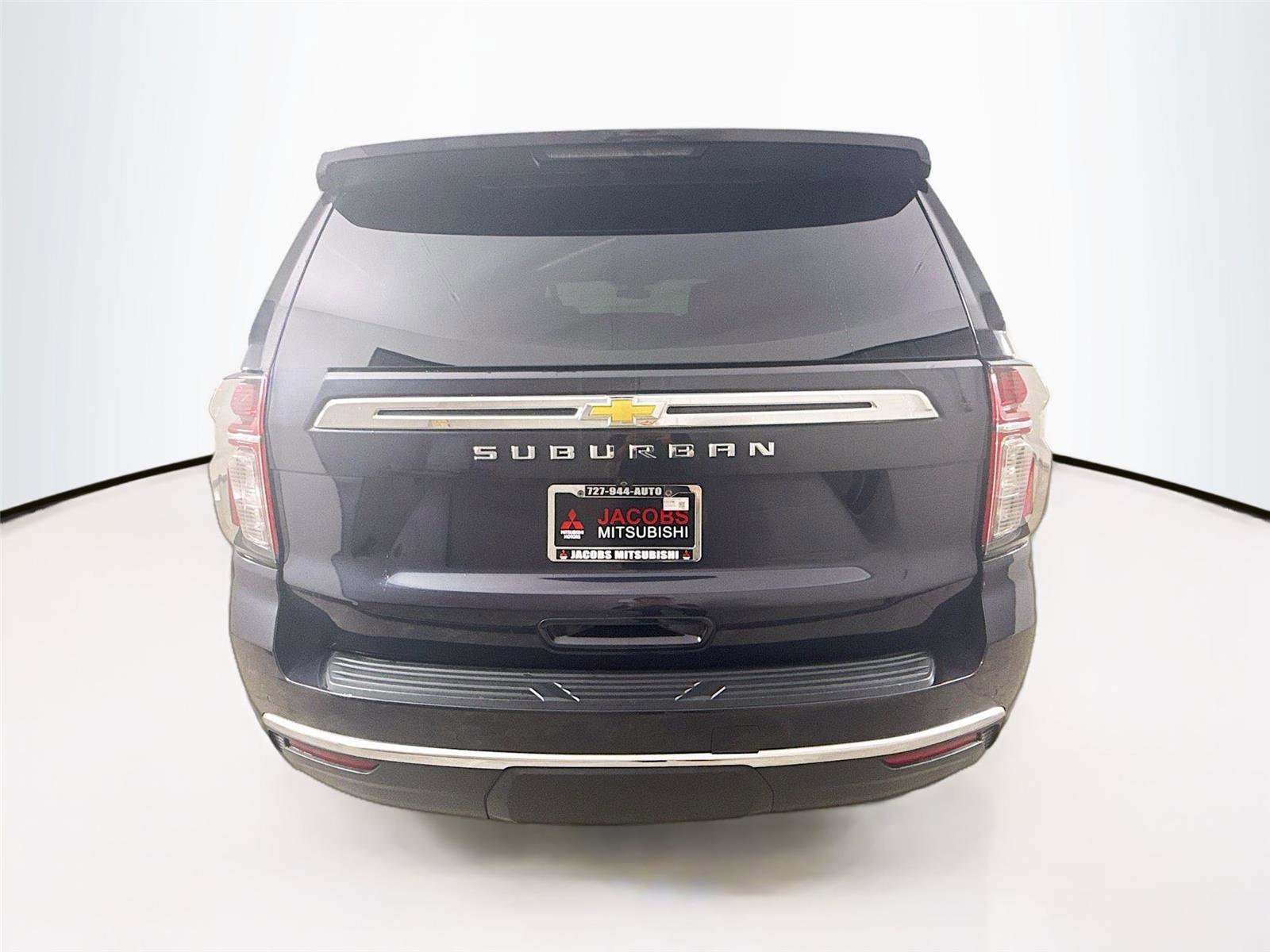 Used 2022 Chevrolet Suburban LS w/ Driver Alert Package RWD image 23