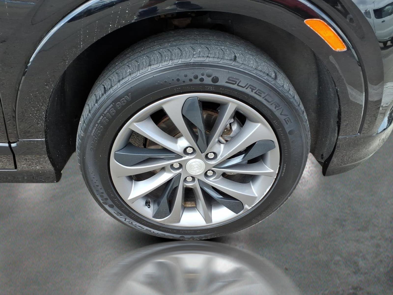 Used 2021 Buick Encore GX Select w/ Sport Touring Package AWD/4WD image 10