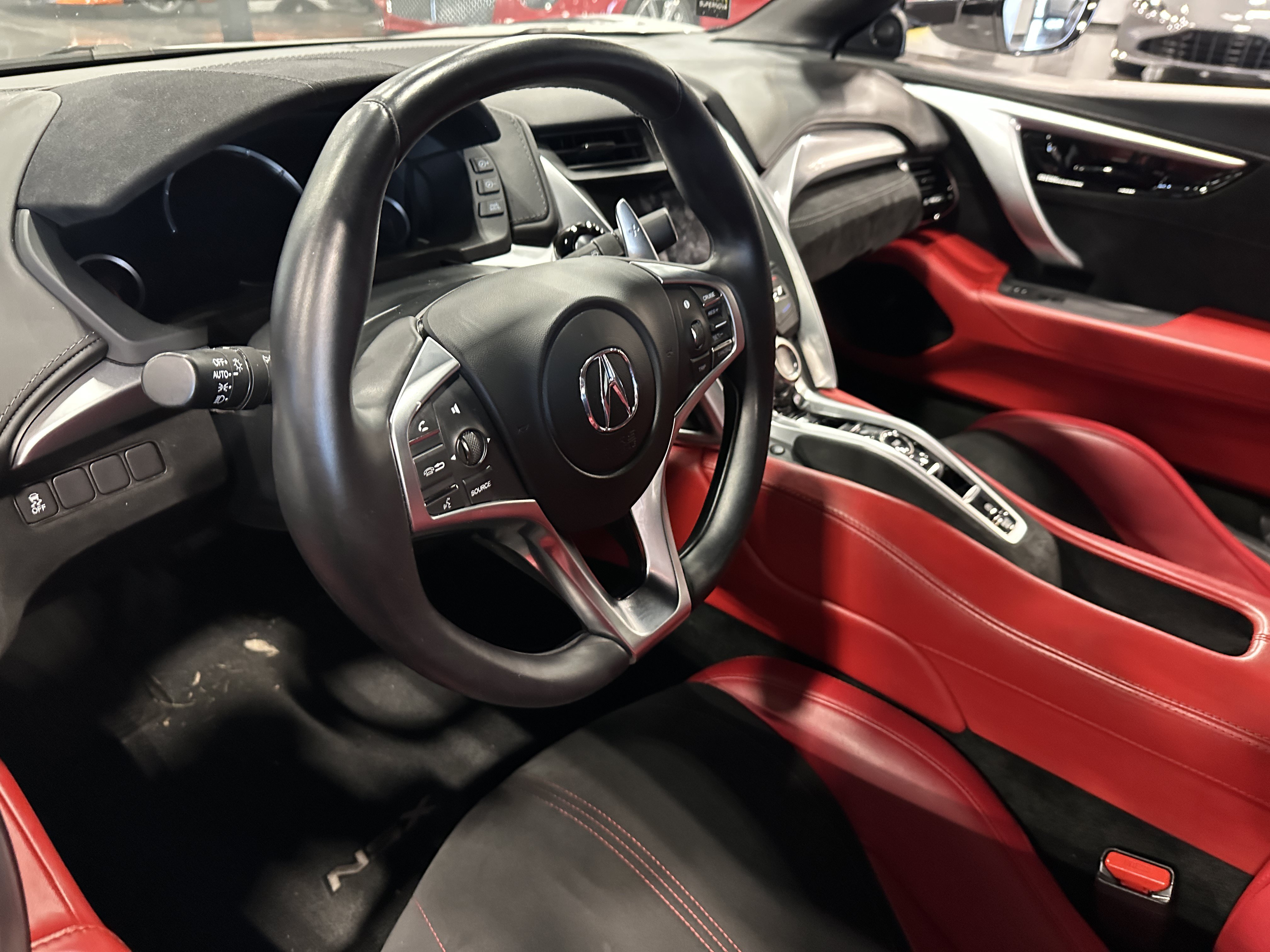 Used 2017 Acura NSX AWD/4WD image 5
