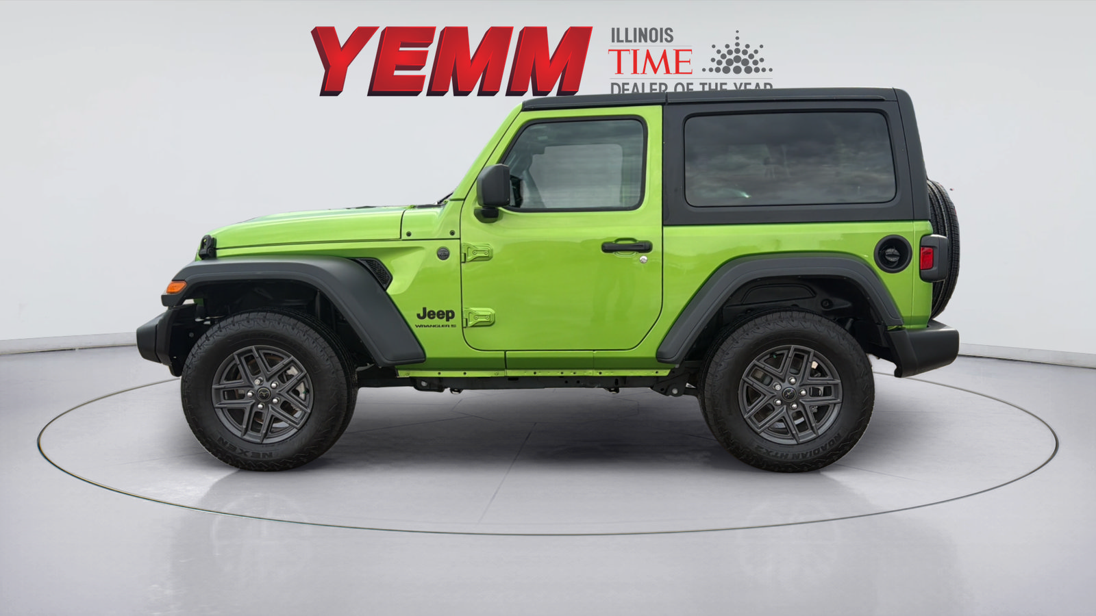 Used 2025 Jeep Wrangler Sport AWD/4WD image 5