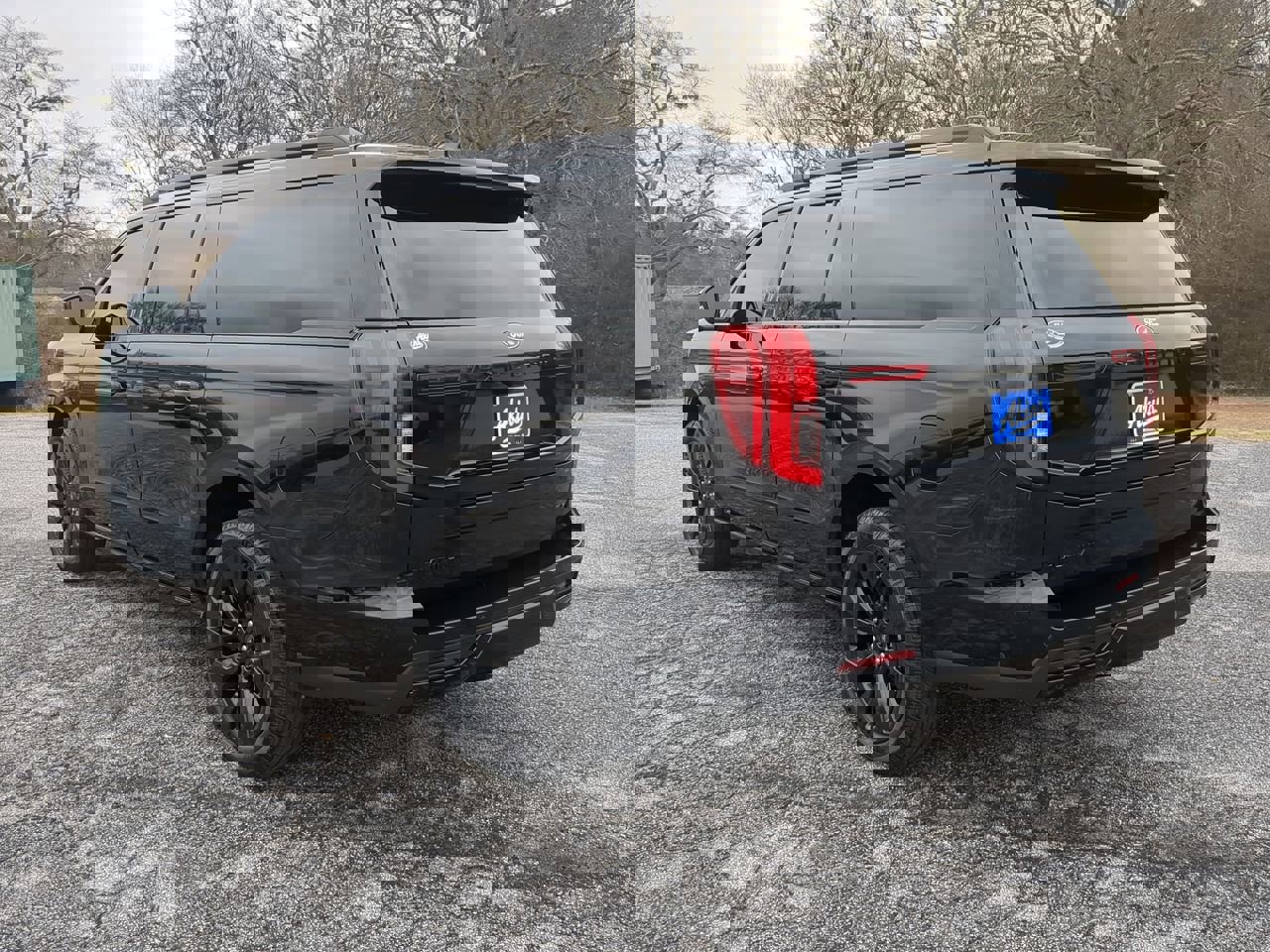 Certified 2025 Ford Expedition Max Platinum w/ Stealth Appearance Package image 5