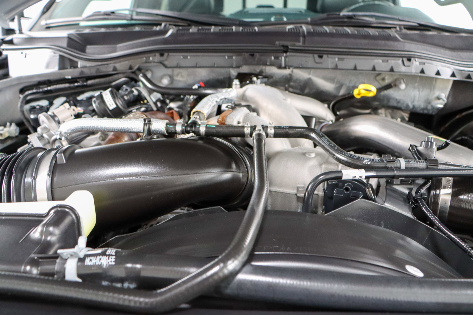 Used 2022 Ford F250 Lariat w/ Black Appearance Pkg image 32