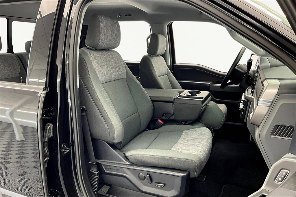 Used 2023 Ford F150 XLT w/ Equipment Group 302A High image 7