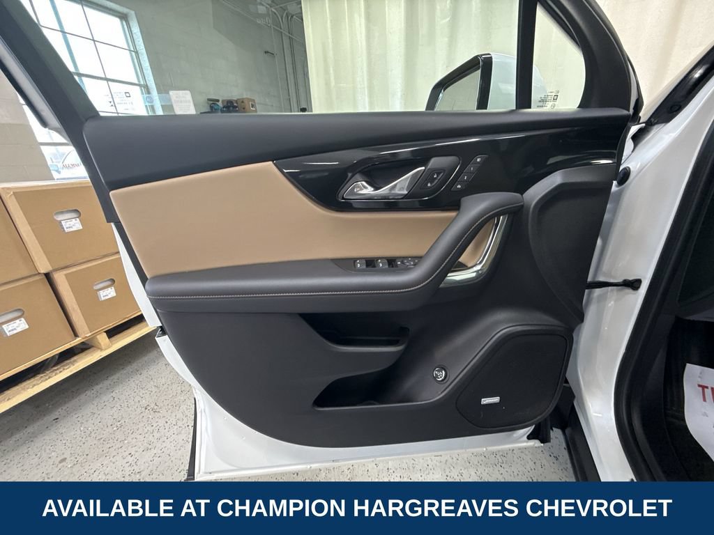 Certified 2024 Chevrolet Blazer Premier w/ Driver Confidence II Package FWD image 30
