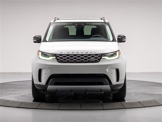 New 2024 Land Rover Discovery S AWD/4WD image 8