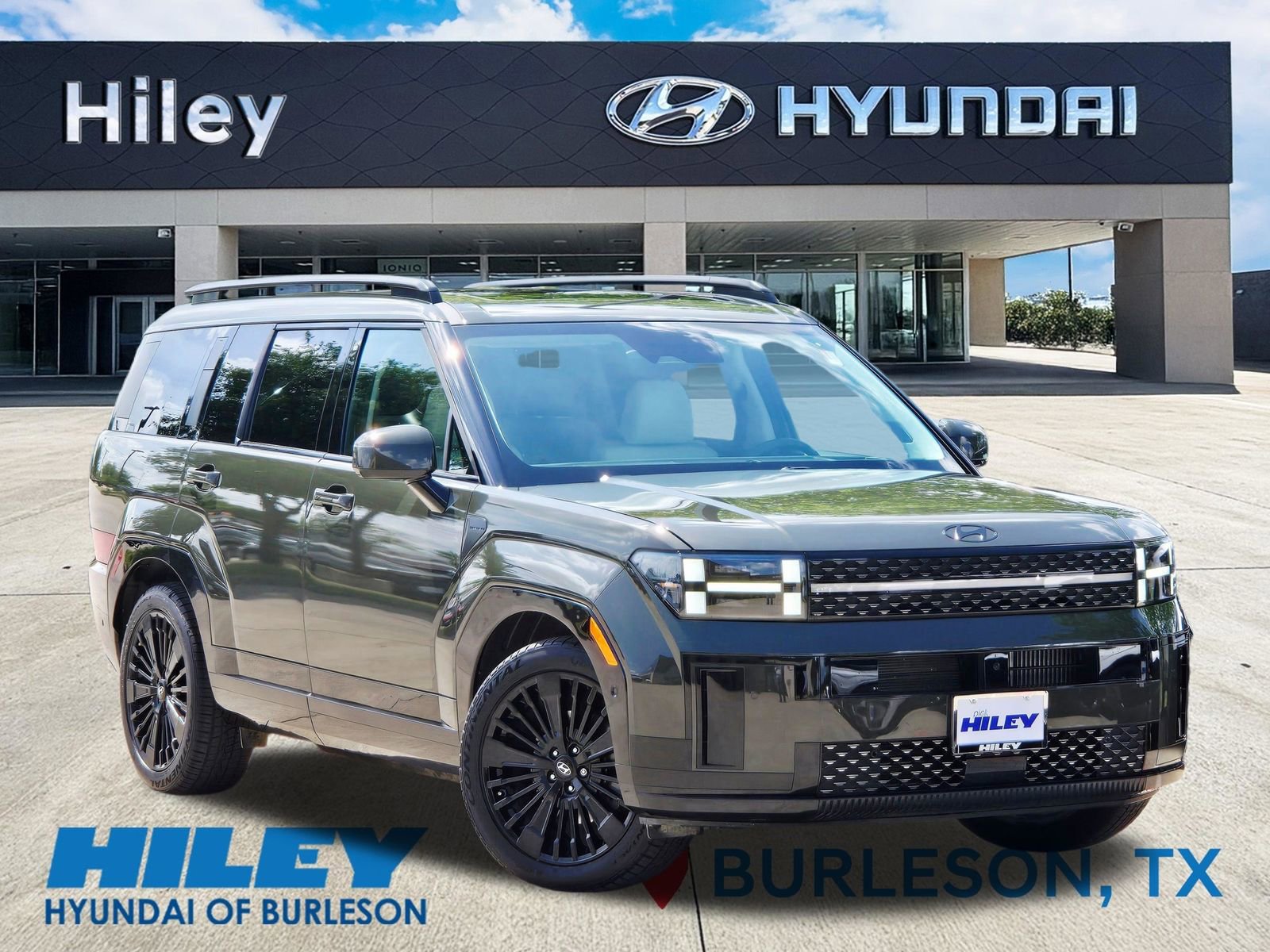 Used 2024 Hyundai Santa Fe Calligraphy video 2