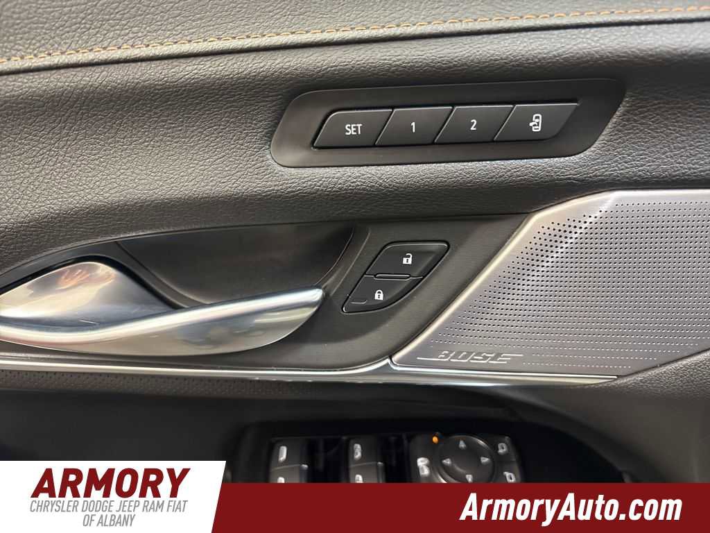 Used 2021 Cadillac CT4 V w/ Technology Package image 8