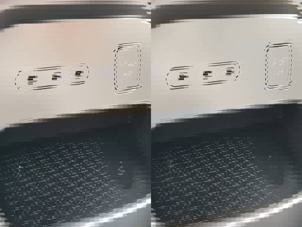 New 2026 Hyundai Ioniq 9 Calligraphy image 34