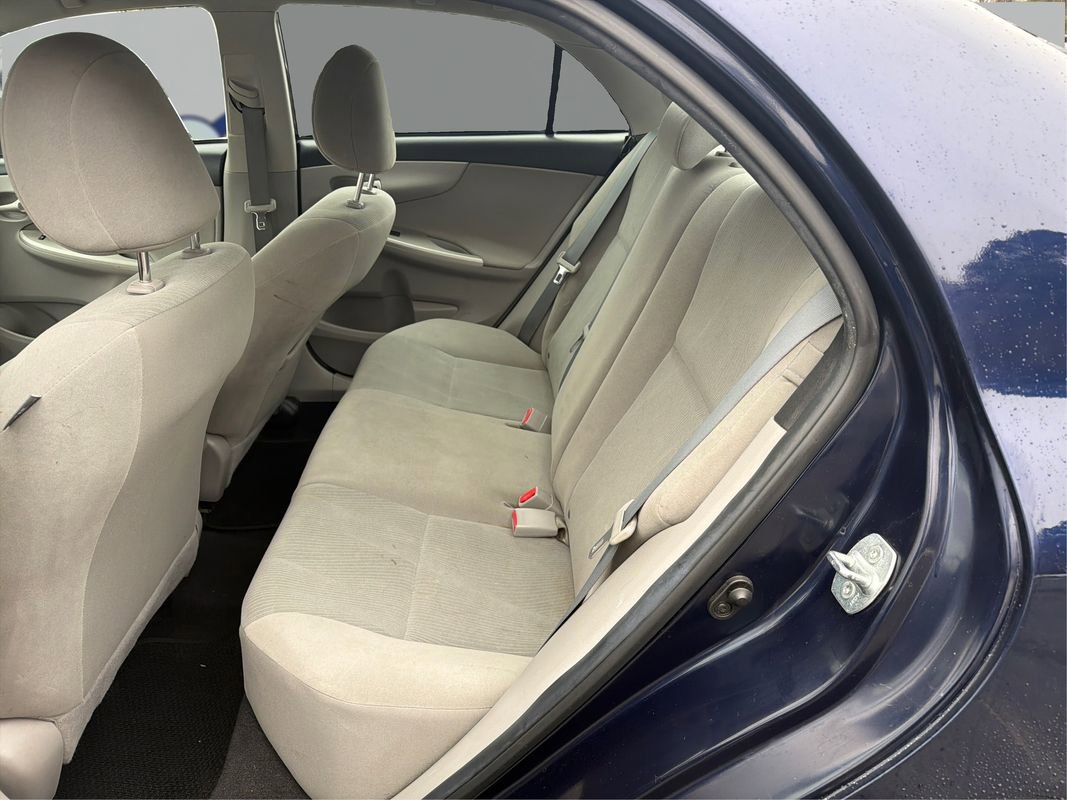 Used 2012 Toyota Corolla LE image 10