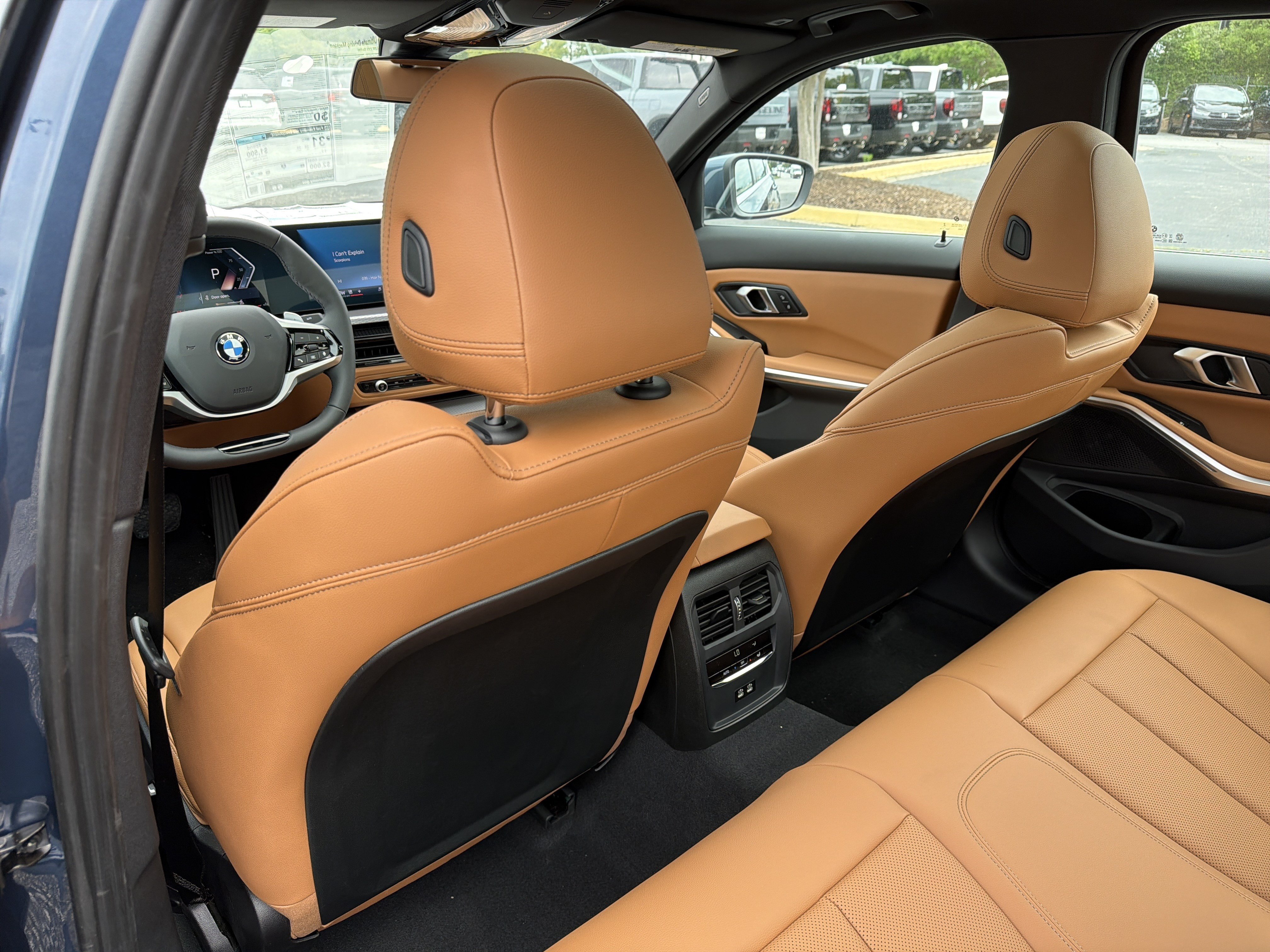 New 2026 BMW 330i Sedan w/ Convenience Package RWD image 23