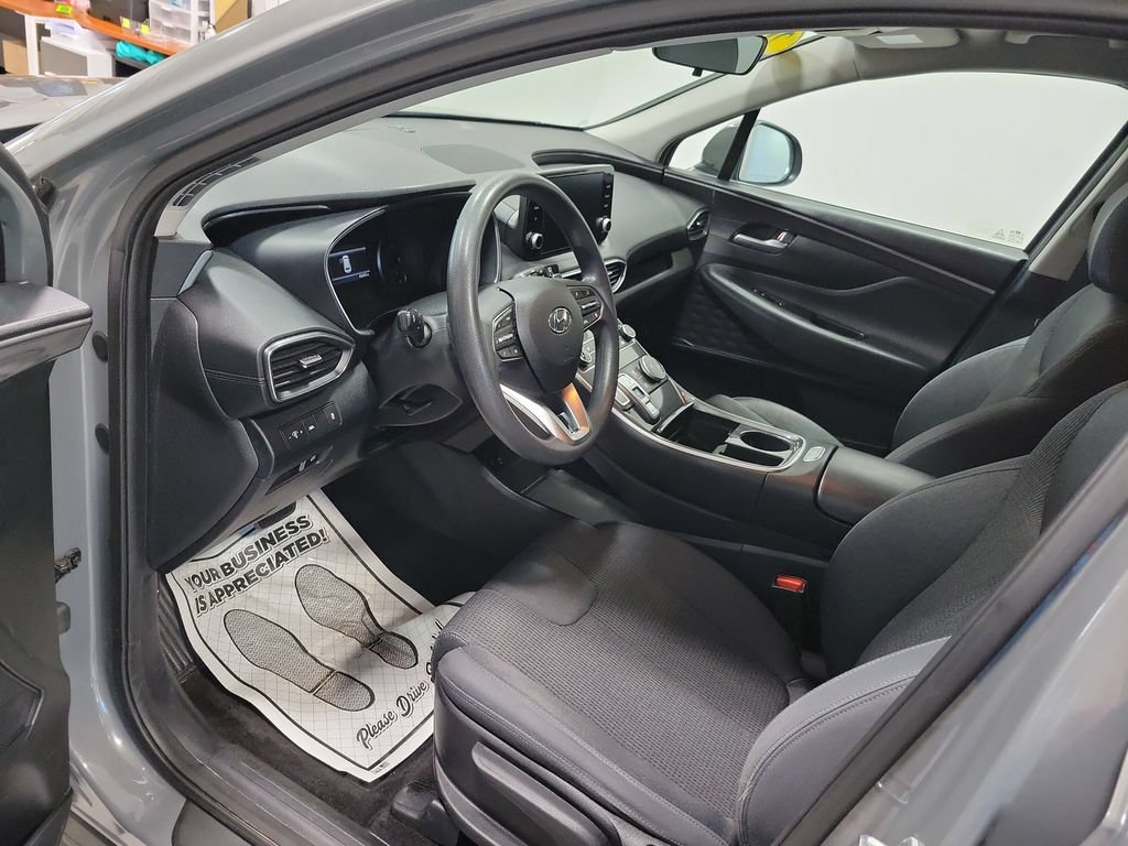 Used 2021 Hyundai Santa Fe SE AWD/4WD image 24