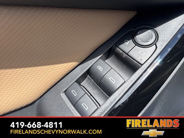 New 2025 Chevrolet Equinox ACTIV image 16