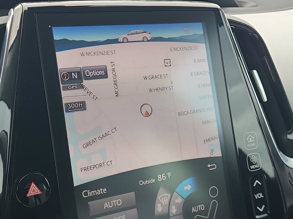Used 2018 Toyota Prius Prime Advanced FWD image 16
