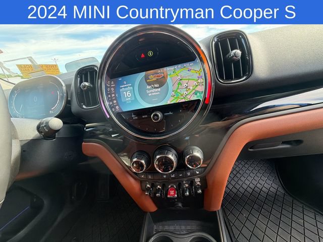 Used 2024 MINI Cooper Countryman S AWD/4WD image 17