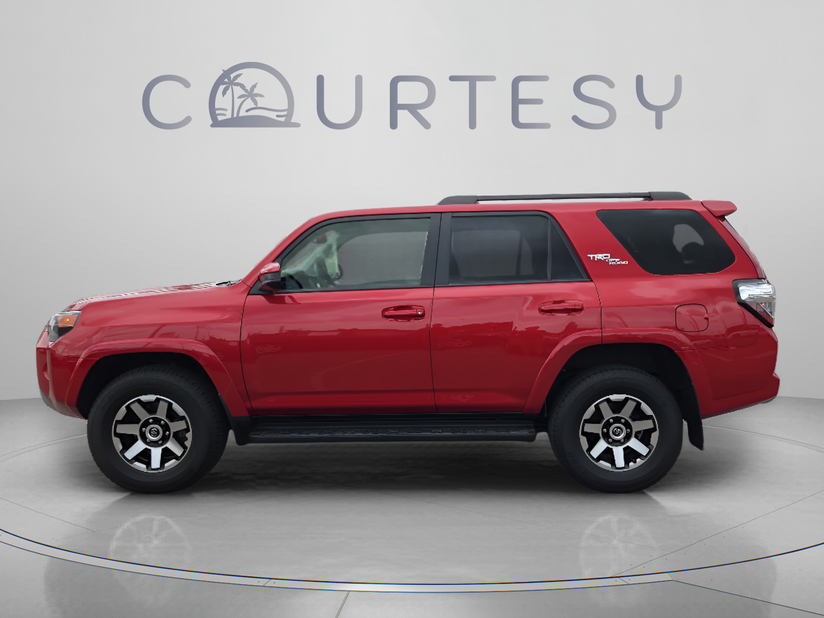 Certified 2024 Toyota 4Runner TRD Off-Road AWD/4WD image 2