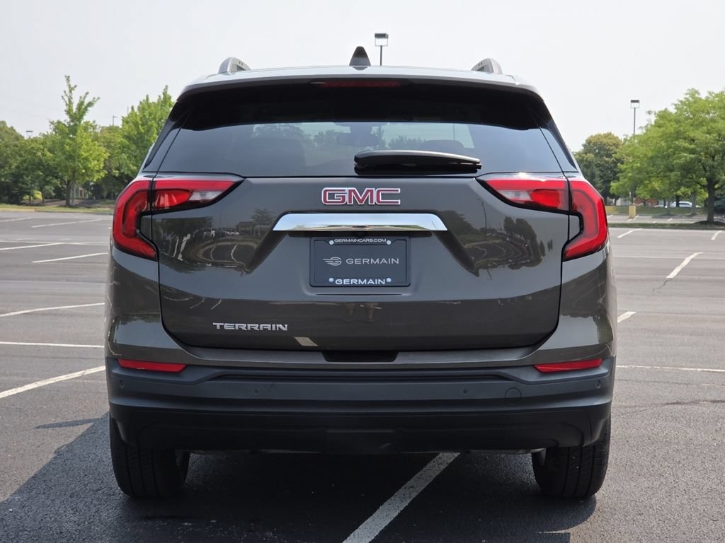 Used 2020 GMC Terrain SLE w/ Driver Convenience Package FWD image 16