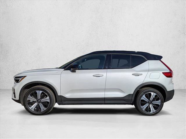 Certified 2023 Volvo XC40 Recharge Plus image 8