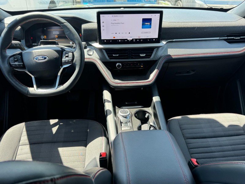 Used 2025 Ford Explorer ST-Line AWD/4WD image 9