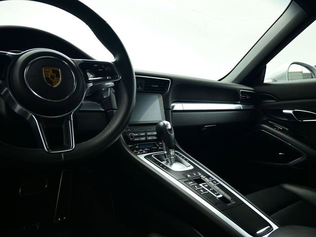 Used 2017 Porsche 911 Carrera RWD image 40