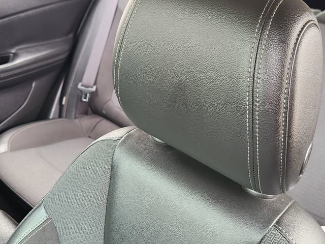 Used 2020 Buick Encore GX Preferred w/ Cold Weather Comfort Package AWD/4WD image 23