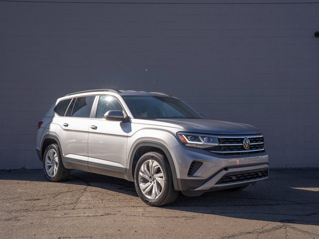 Certified 2022 Volkswagen Atlas SE image 9