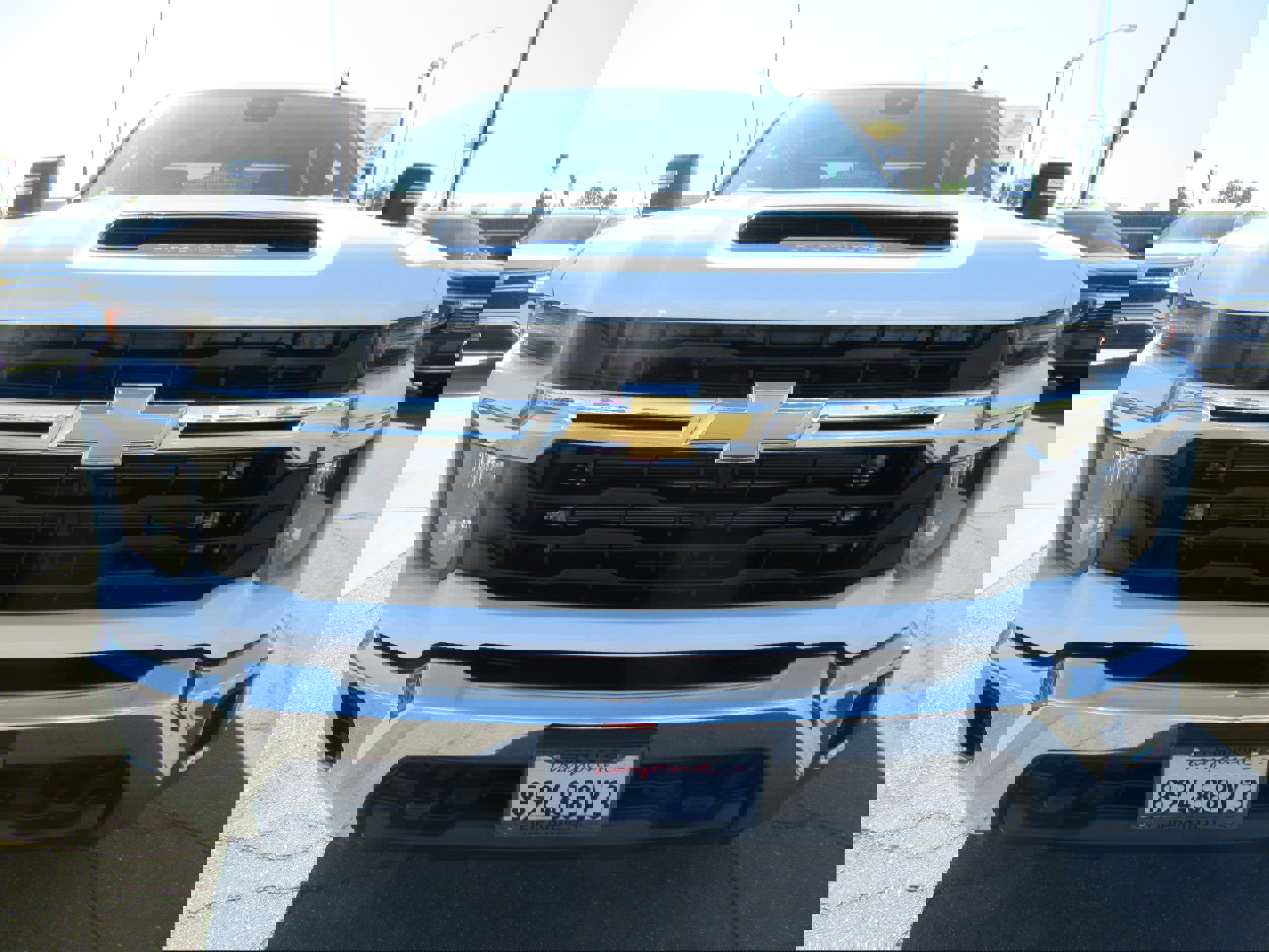 Used 2024 Chevrolet Silverado 2500 LT image 3