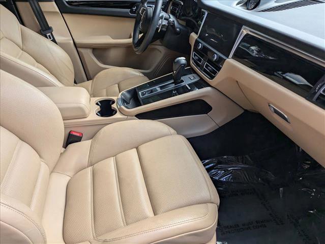 Used 2022 Porsche Macan S AWD/4WD image 19