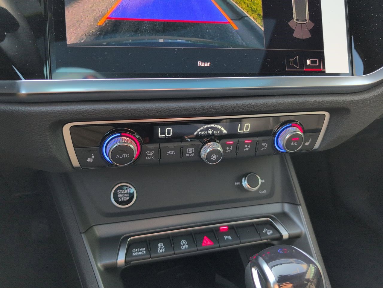 New 2025 Audi Q3 2.0T Premium image 6