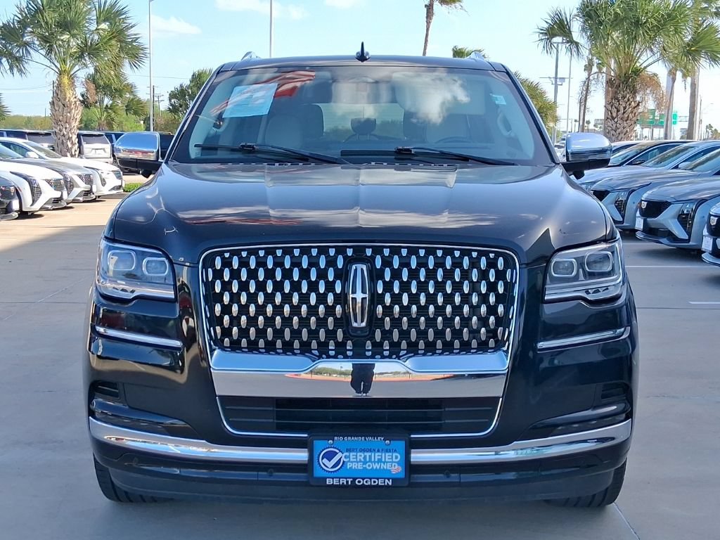 Used 2023 Lincoln Navigator L Black Label AWD/4WD image 2