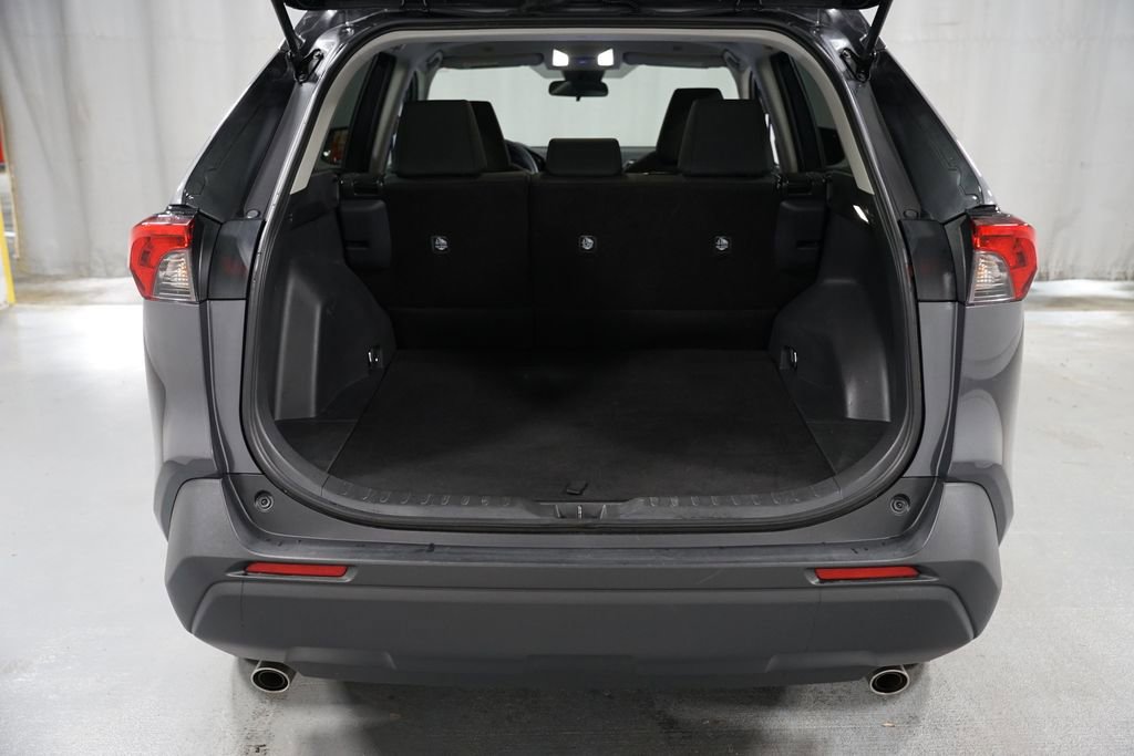 Certified 2025 Toyota RAV4 LE image 32