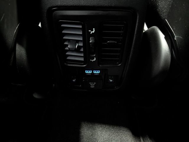 Used 2023 Dodge Durango R/T w/ Tow 'N Go Package image 31