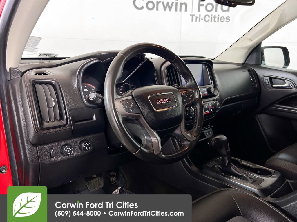 Used 2015 GMC Canyon SLE AWD/4WD image 3