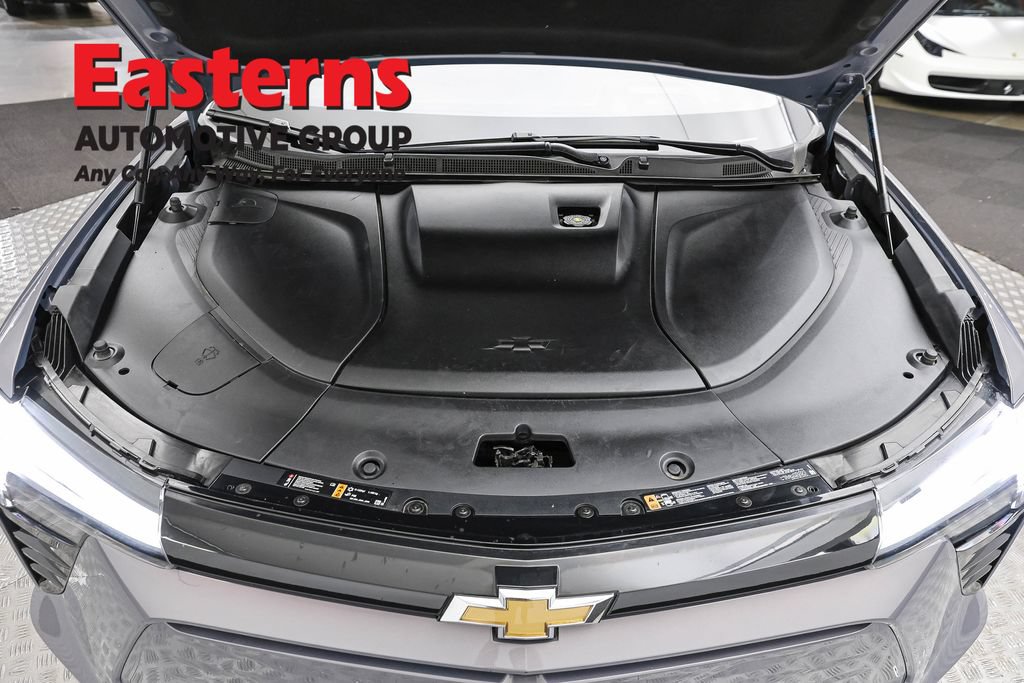 Used 2024 Chevrolet Blazer EV LT AWD/4WD image 9