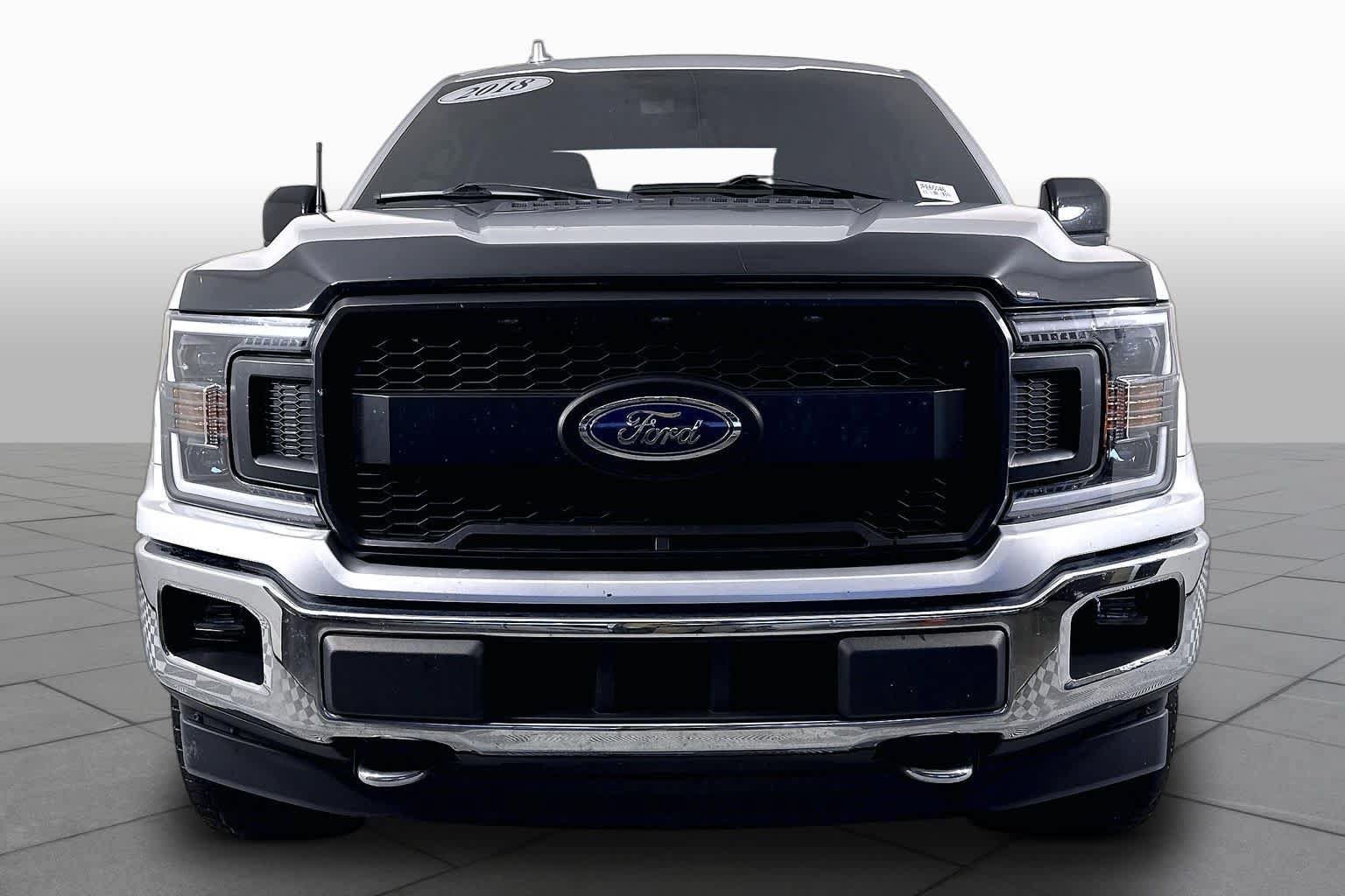 Used 2018 Ford F150 XLT w/ Equipment Group 302A Luxury AWD/4WD image 3