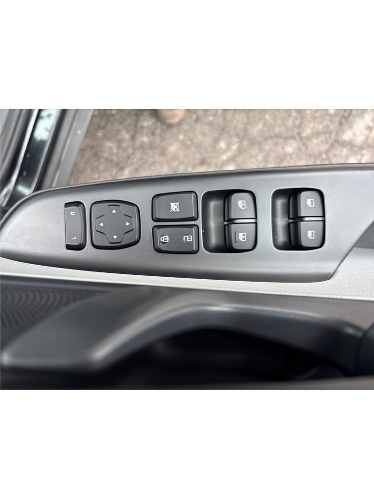 Certified 2023 Hyundai Kona SEL w/ Cargo Package image 32