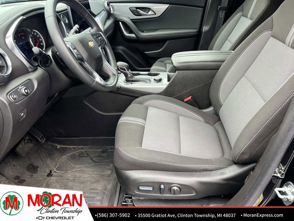 Certified 2024 Chevrolet Blazer LT w/ Convenience Package image 18
