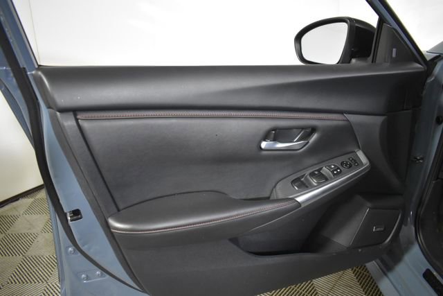 Certified 2025 Nissan Sentra SR w/ SR Premium Package image 7