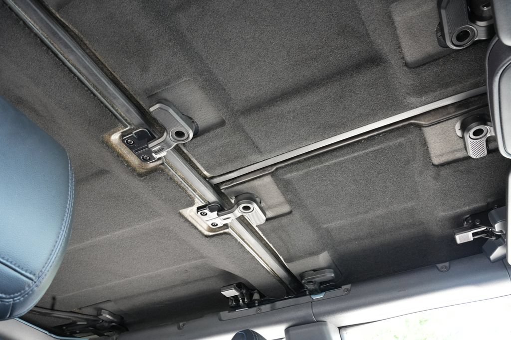 Used 2023 Ford Bronco Wildtrak AWD/4WD image 24