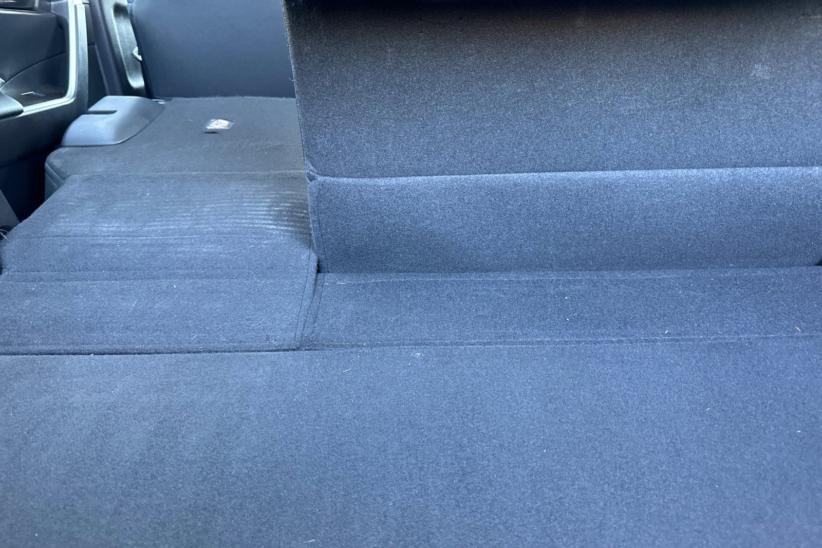 Used 2022 Toyota RAV4 LE image 16