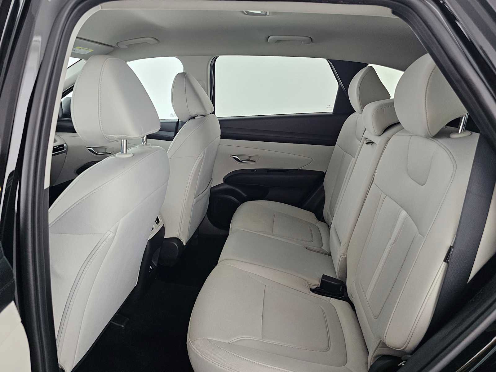 Used 2025 Hyundai Tucson SEL image 16