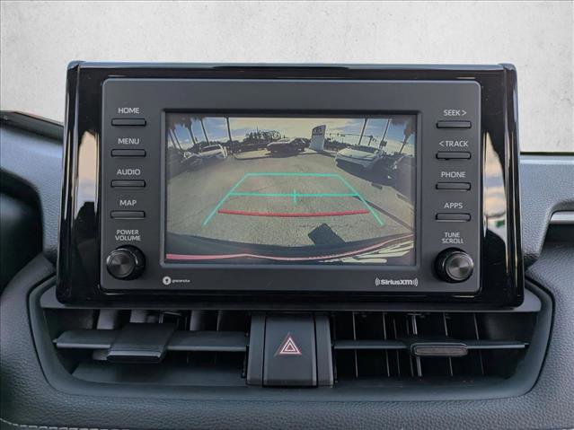 Used 2020 Toyota RAV4 LE image 13